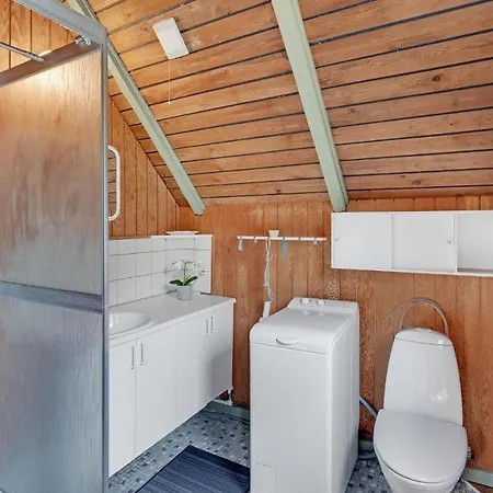 Ferienhaus 2 Bedroom Beautiful In